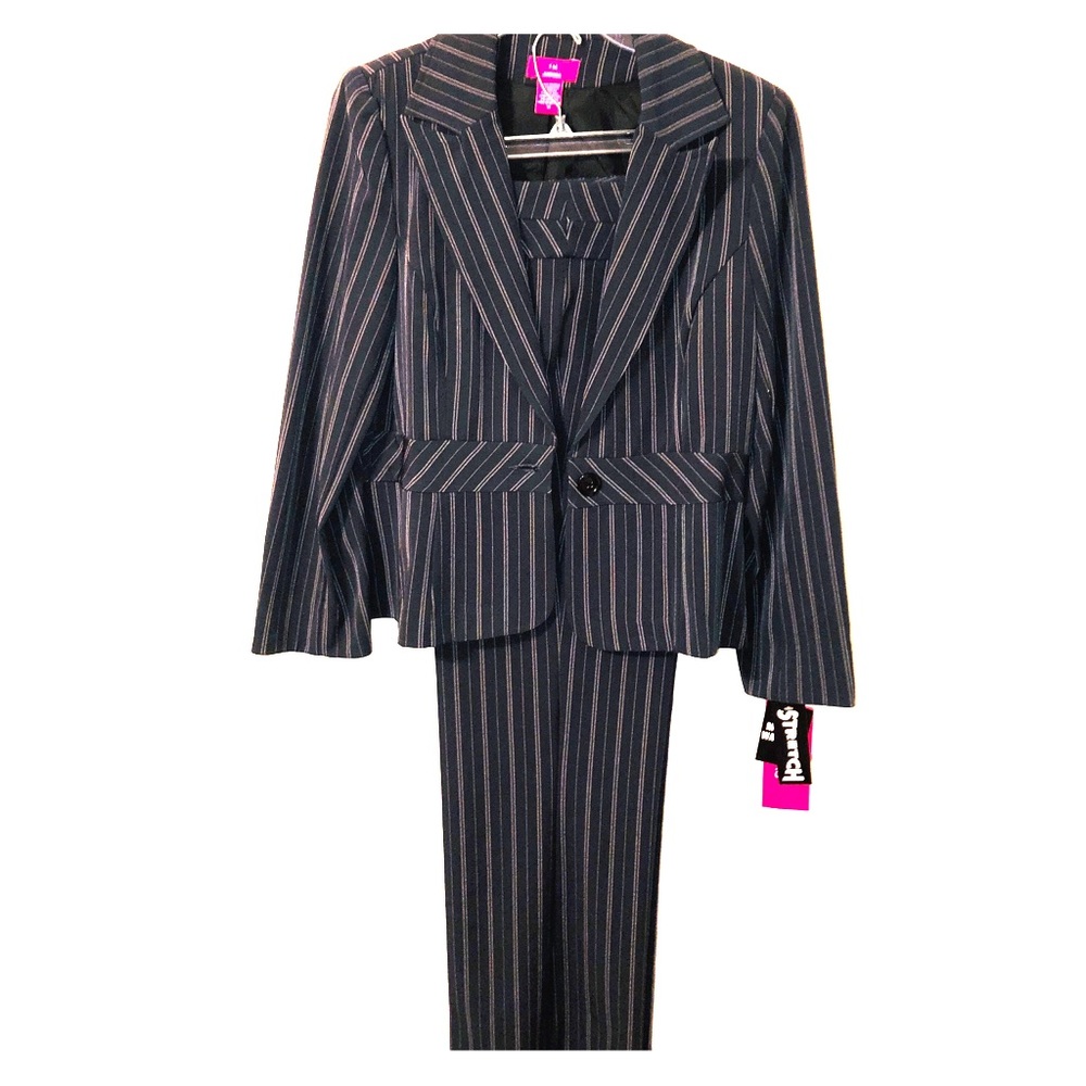 SIZE 13: T.M. Juniors 2PC Pant Suit